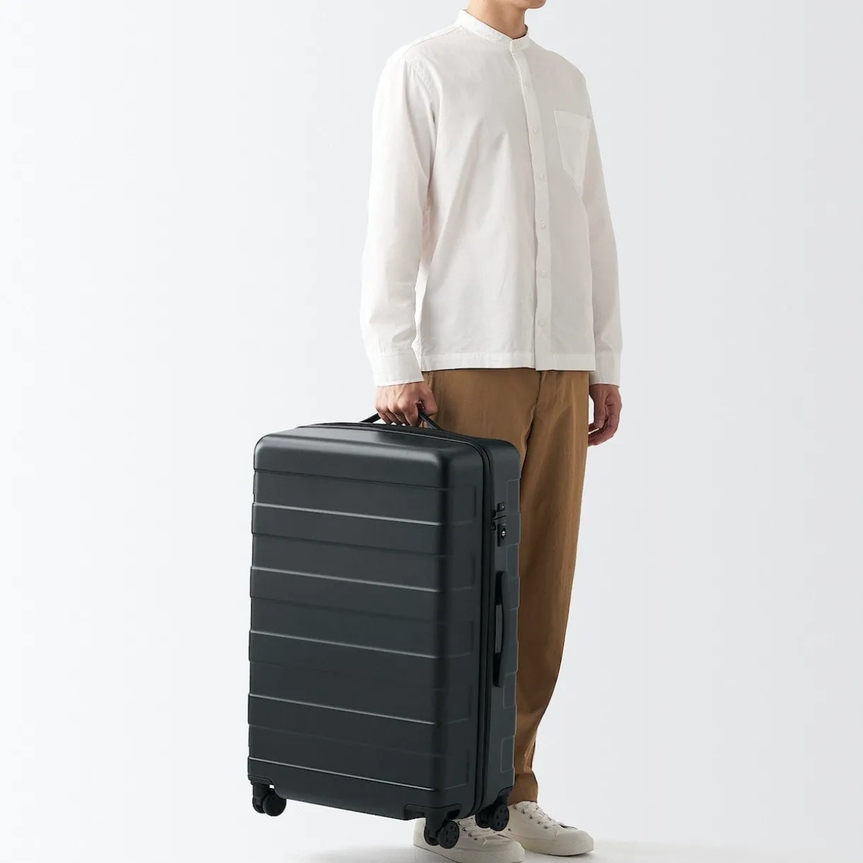 Valise rigide 75L, Moyenne