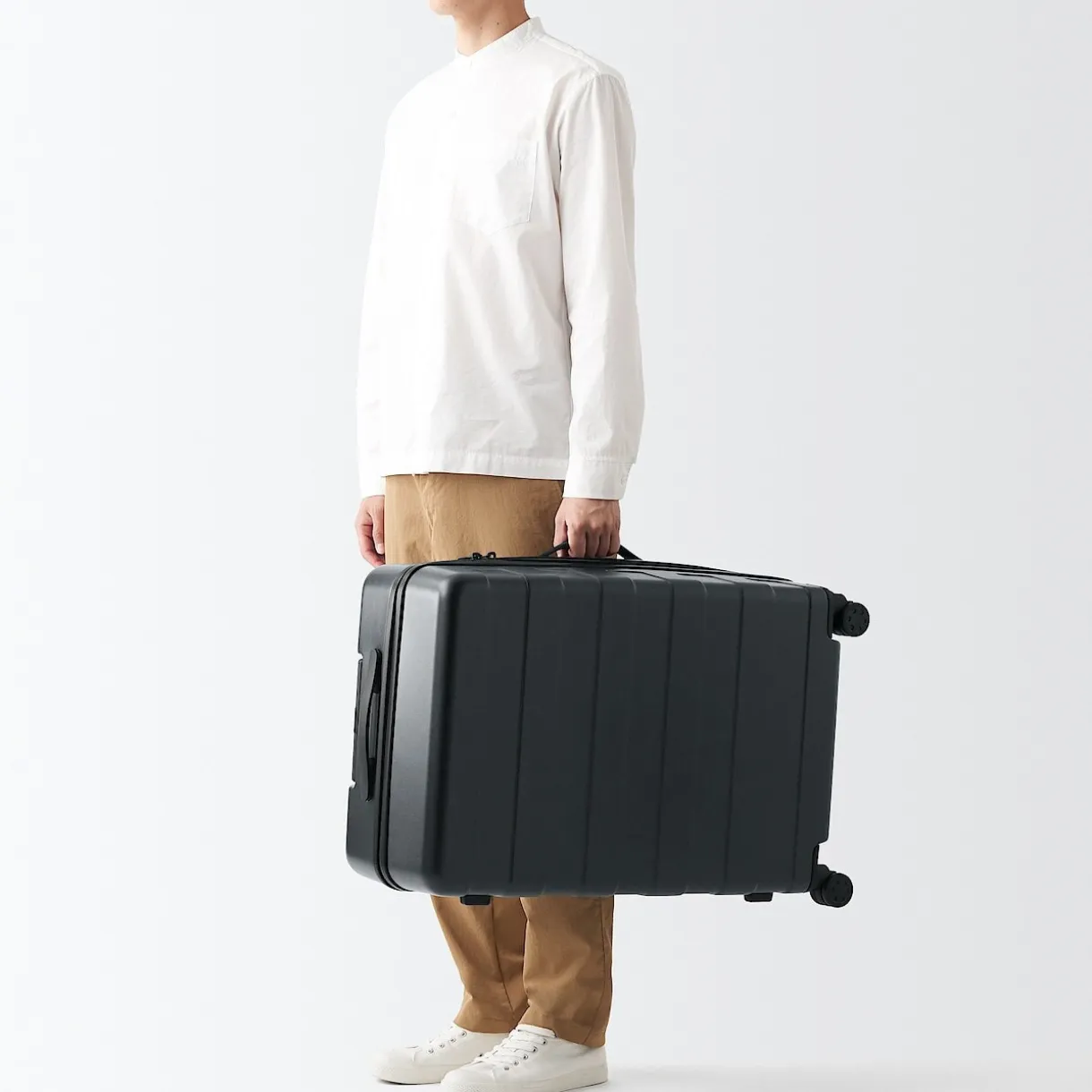 Valise rigide 75L, Moyenne