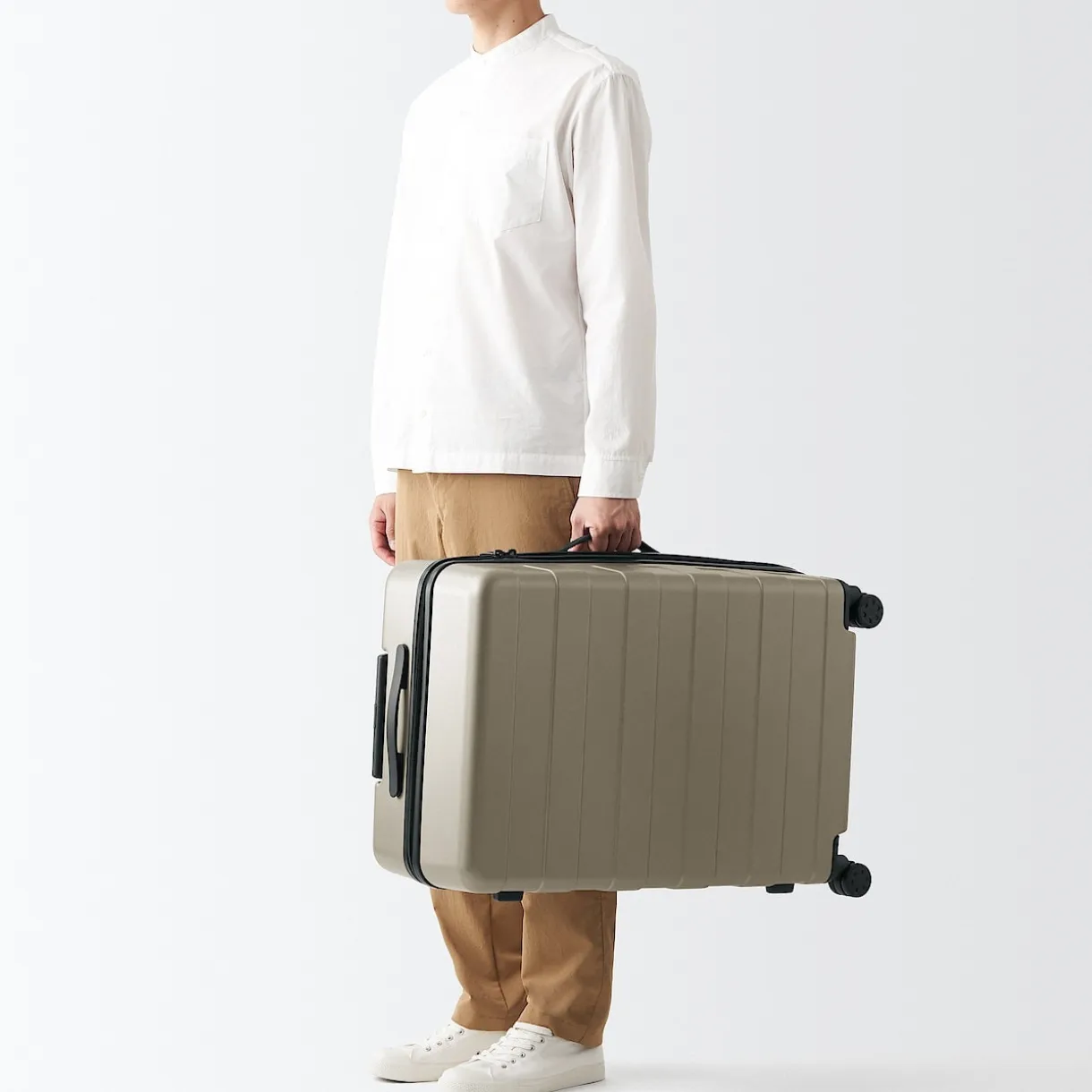 Valise rigide 75L, Moyenne