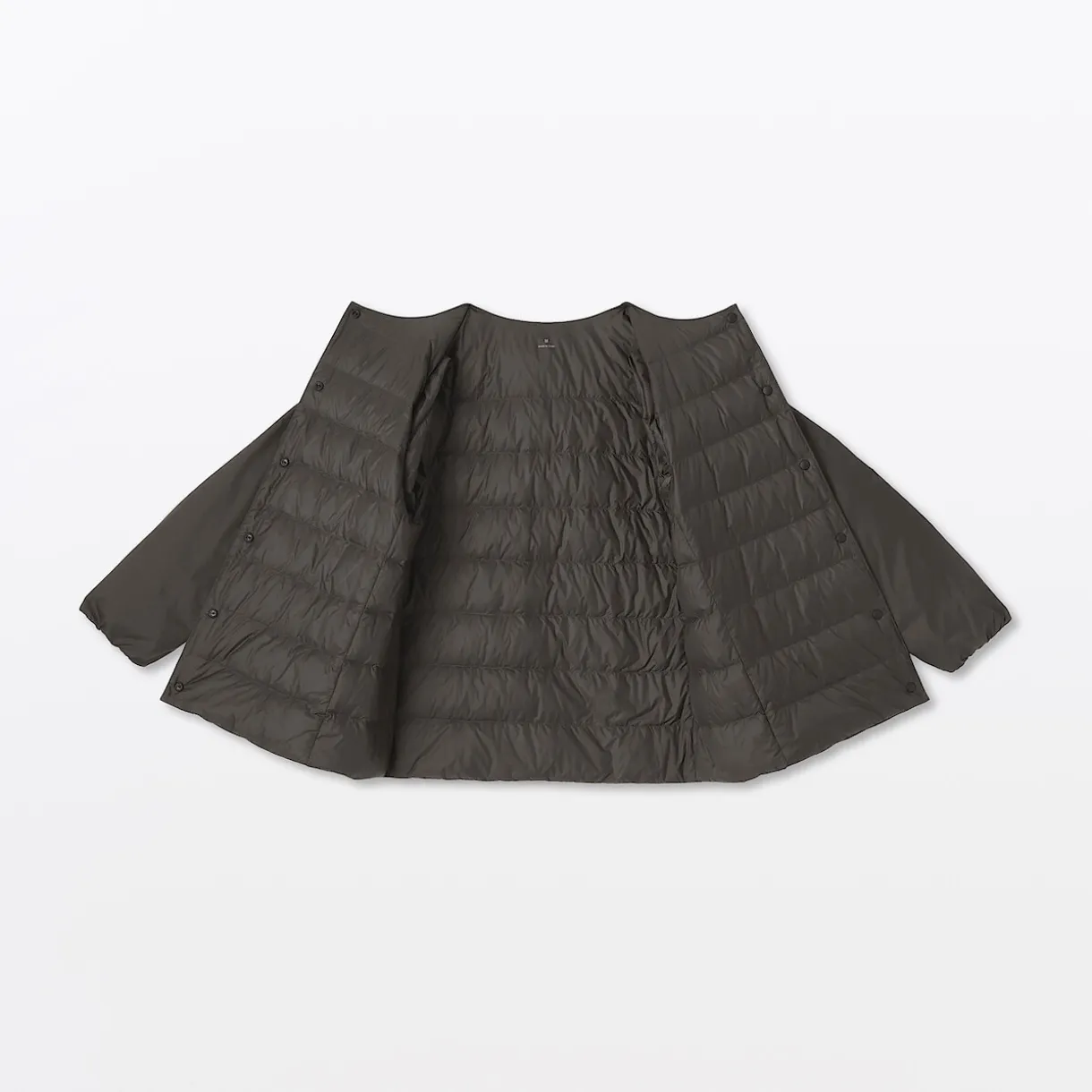 Veste légère pliable en nylon recyclé sans col pour femme